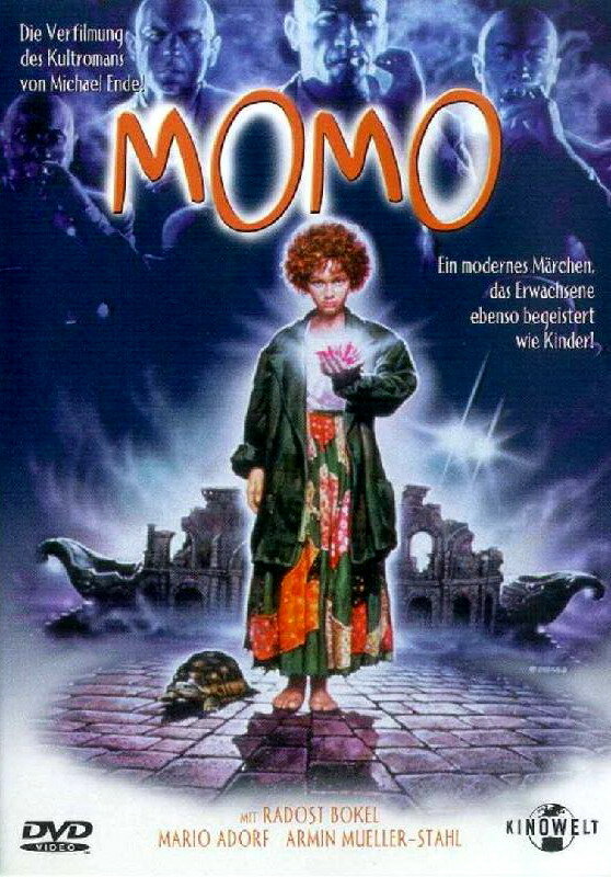 Момо - постер фильма